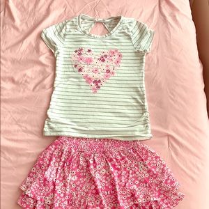 Matching set-skirt with shirt